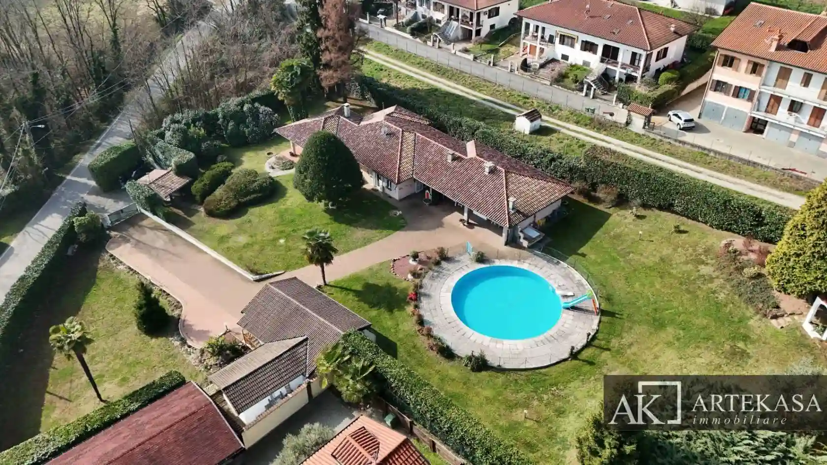 Villa - foto 2