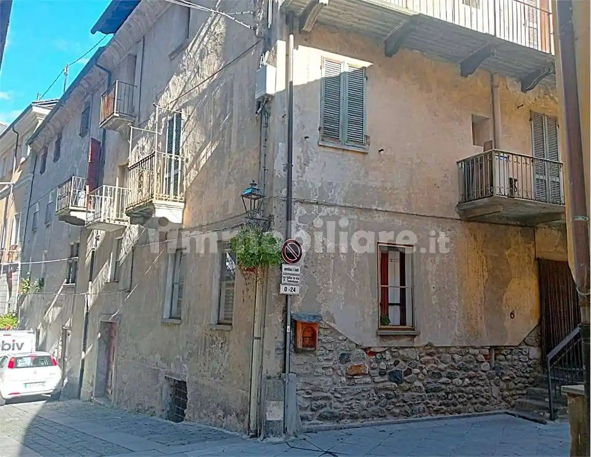 Appartamento in vendita a Donnas