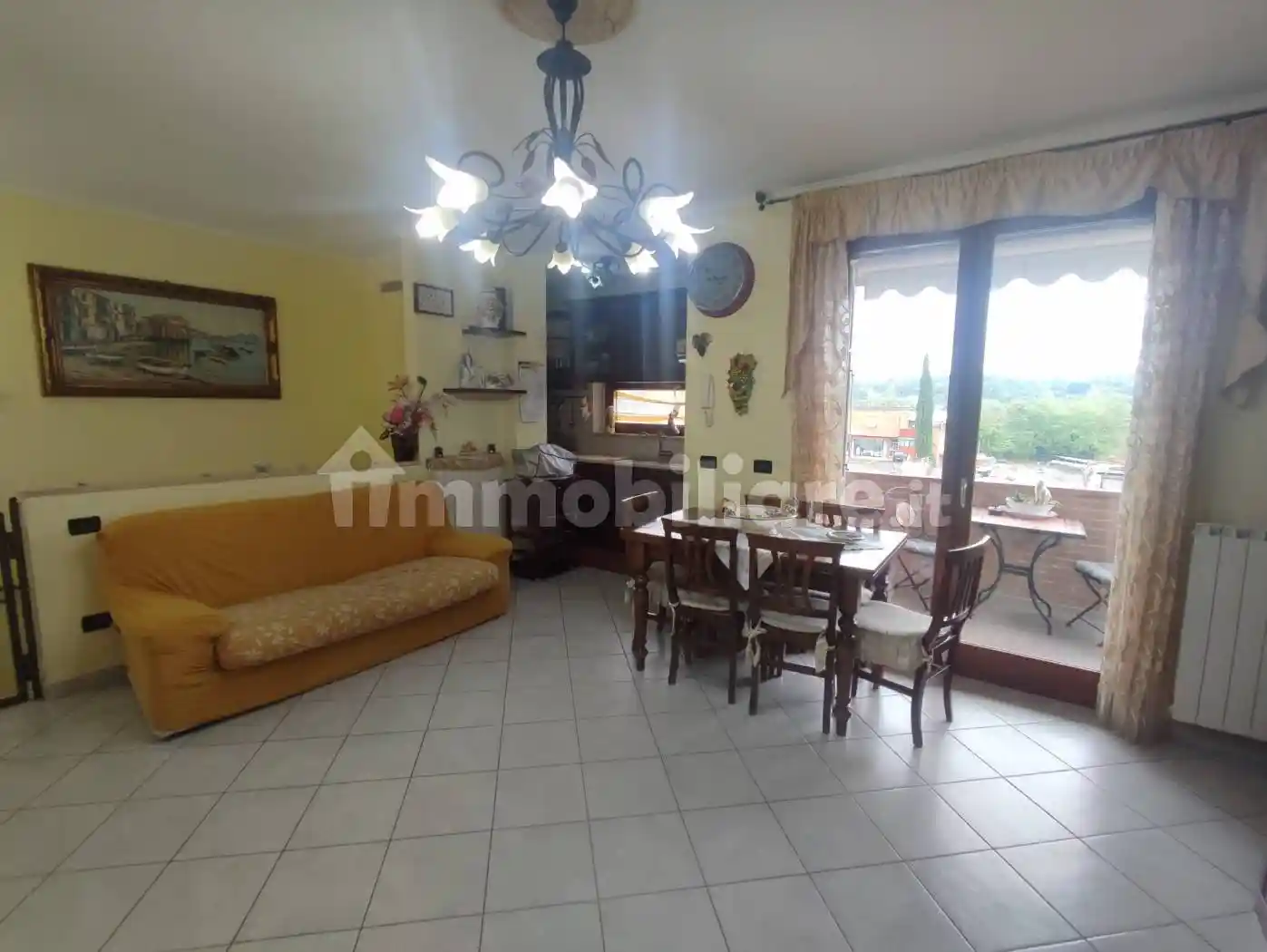 Appartamento in vendita a Colle di Val d'Elsa