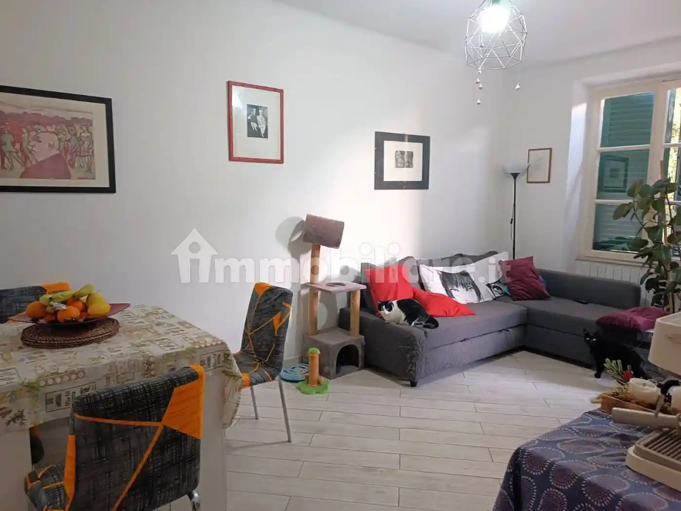 Appartamento in vendita a Montignoso