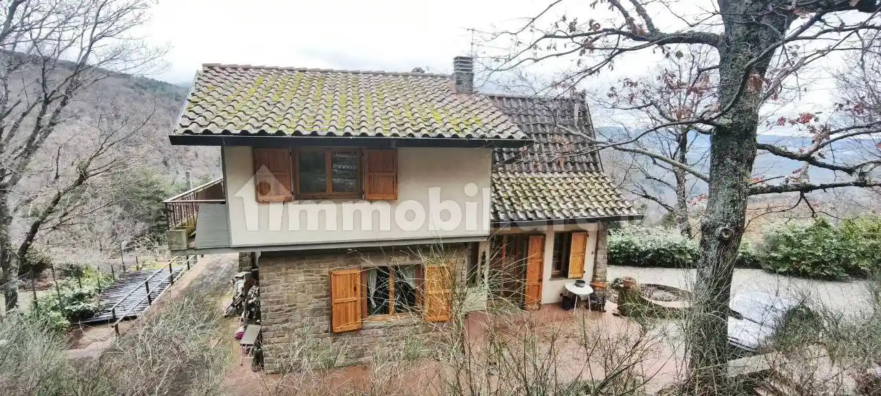 Villa in vendita a Pelago