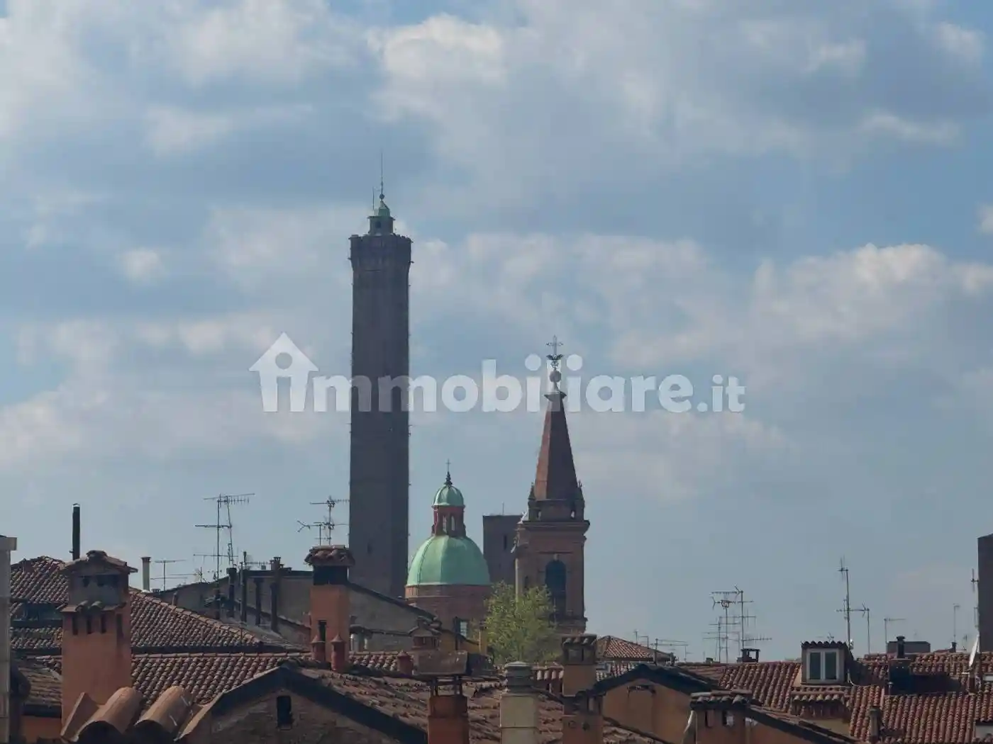 Appartamento in affitto a Bologna