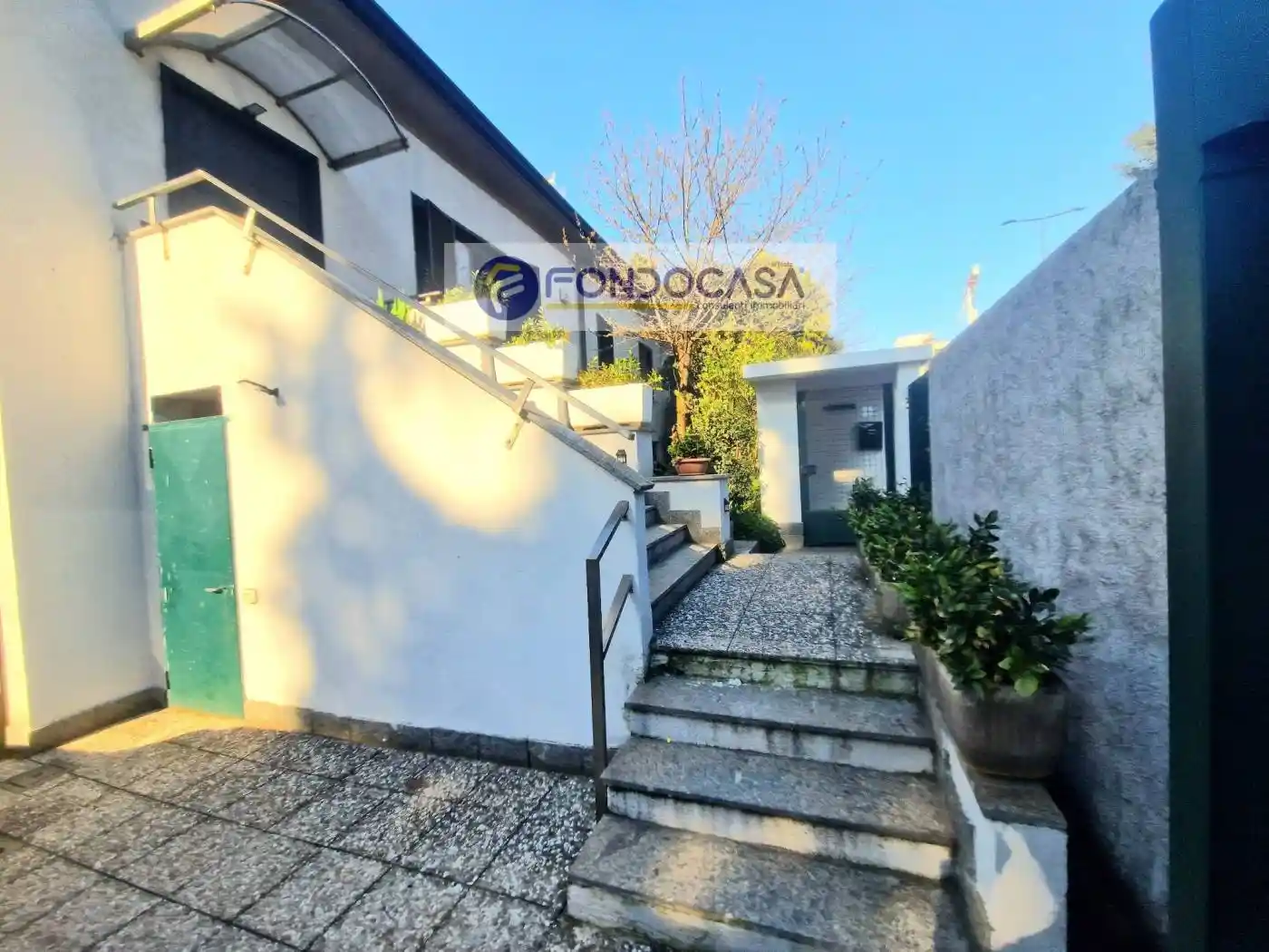 Villa in vendita a Legnano