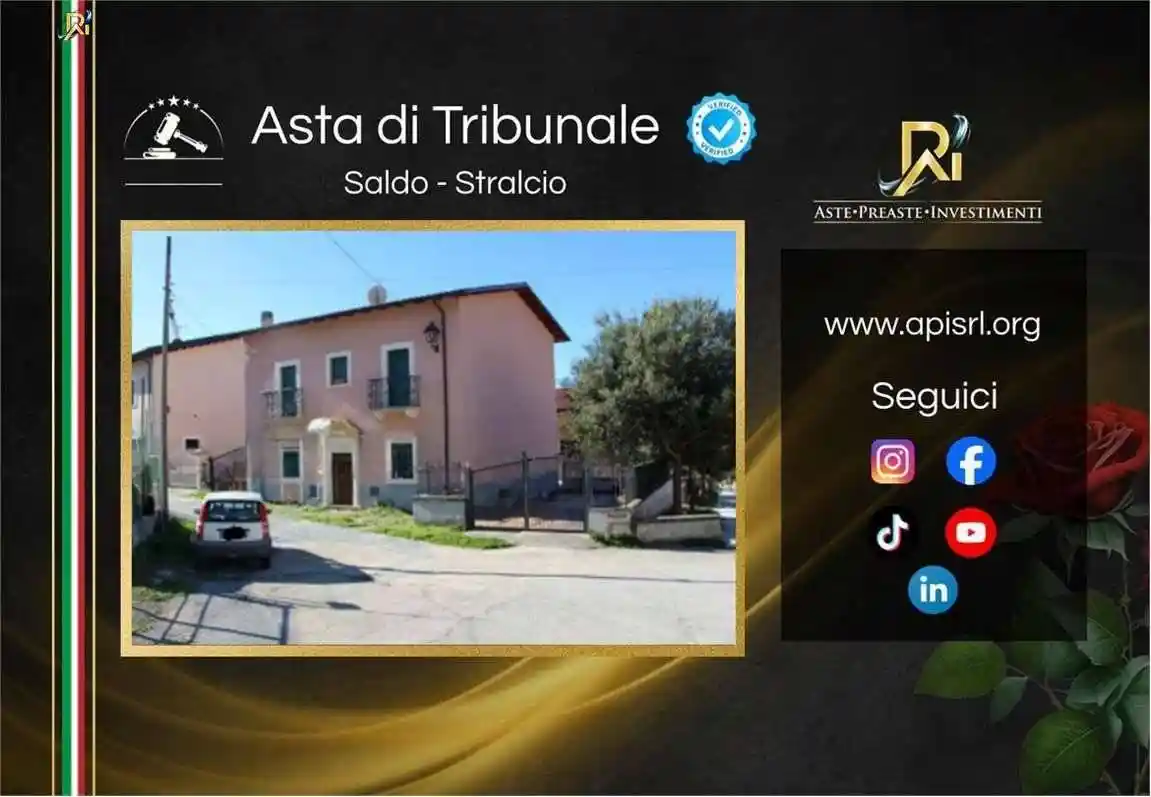 Casa indipendente in vendita a Poggio Picenze