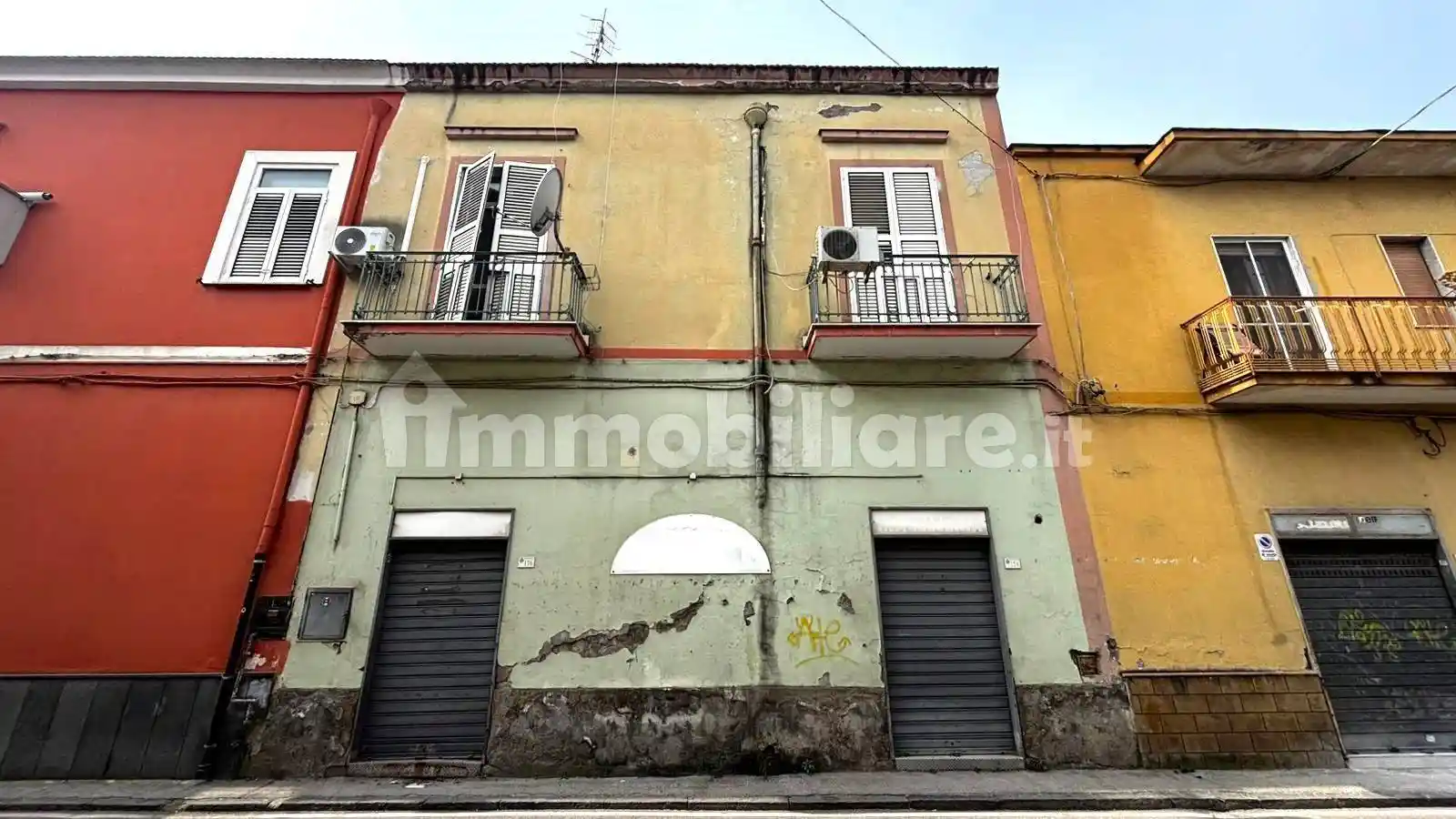Palazzo - Edificio in vendita a Pomigliano d'Arco