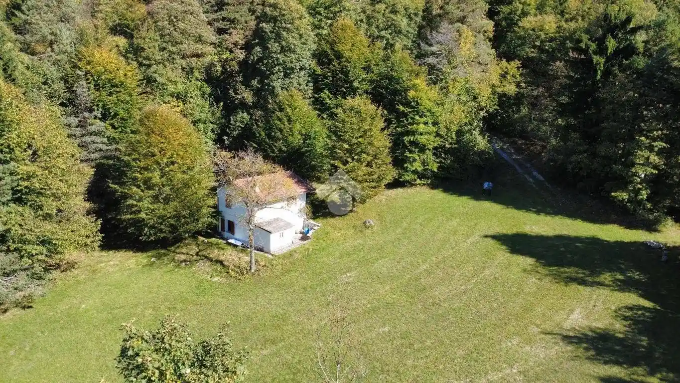 Rustico - Casale in vendita a Tolmezzo