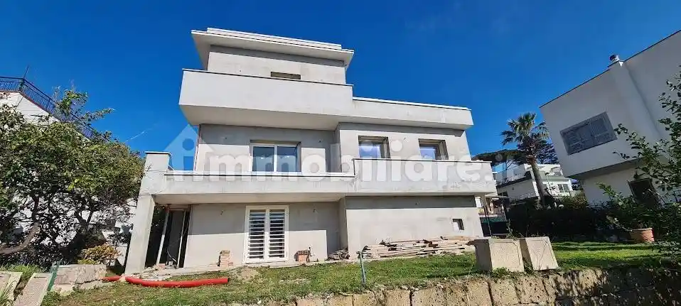 Villa in vendita a Pozzuoli