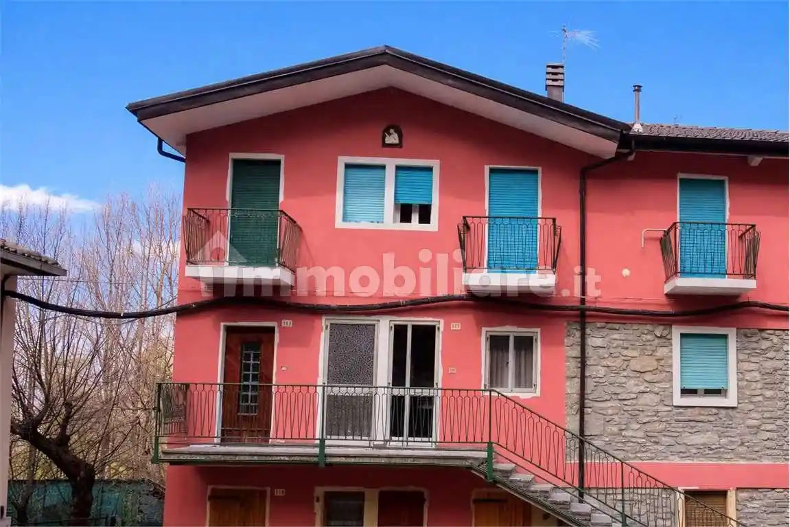 Appartamento in vendita a Lizzano in Belvedere