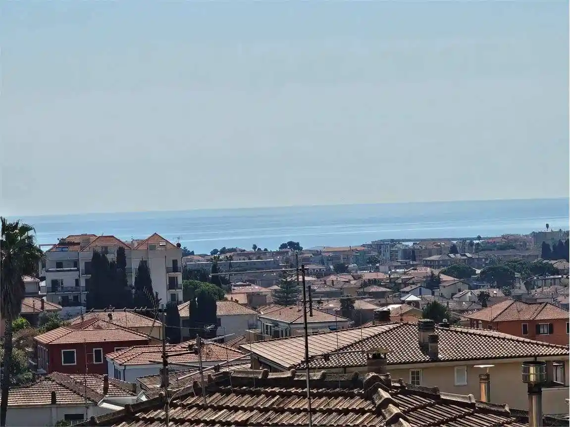 Appartamento in vendita a Diano Marina