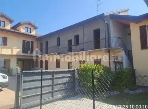 Casa indipendente in vendita a Carnago