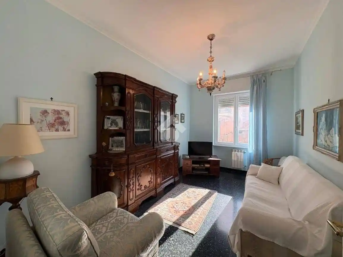 Appartamento in vendita a Genova