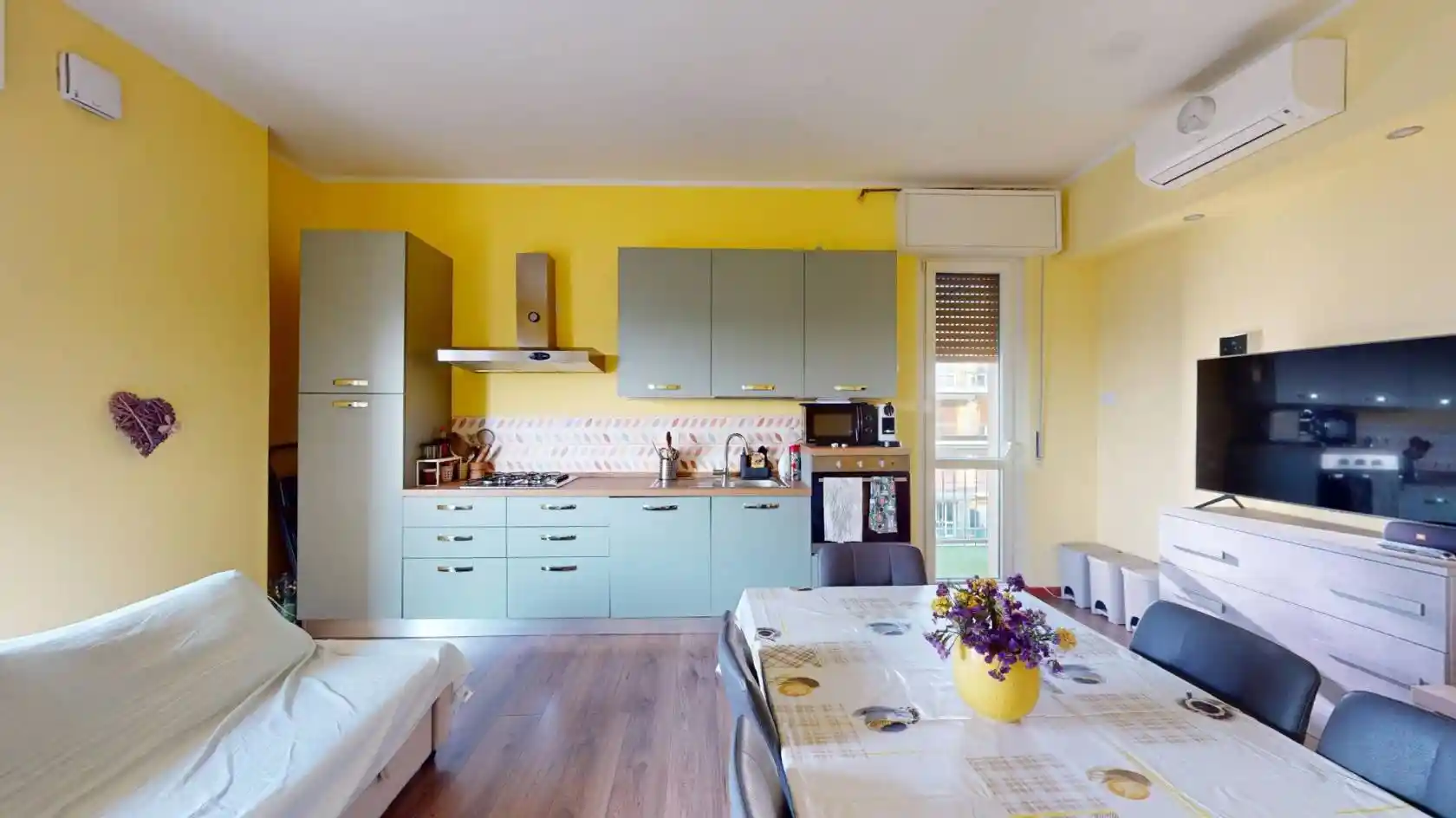 Appartamento in vendita a Carate Brianza