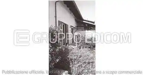 Villa in vendita a Nizza Monferrato