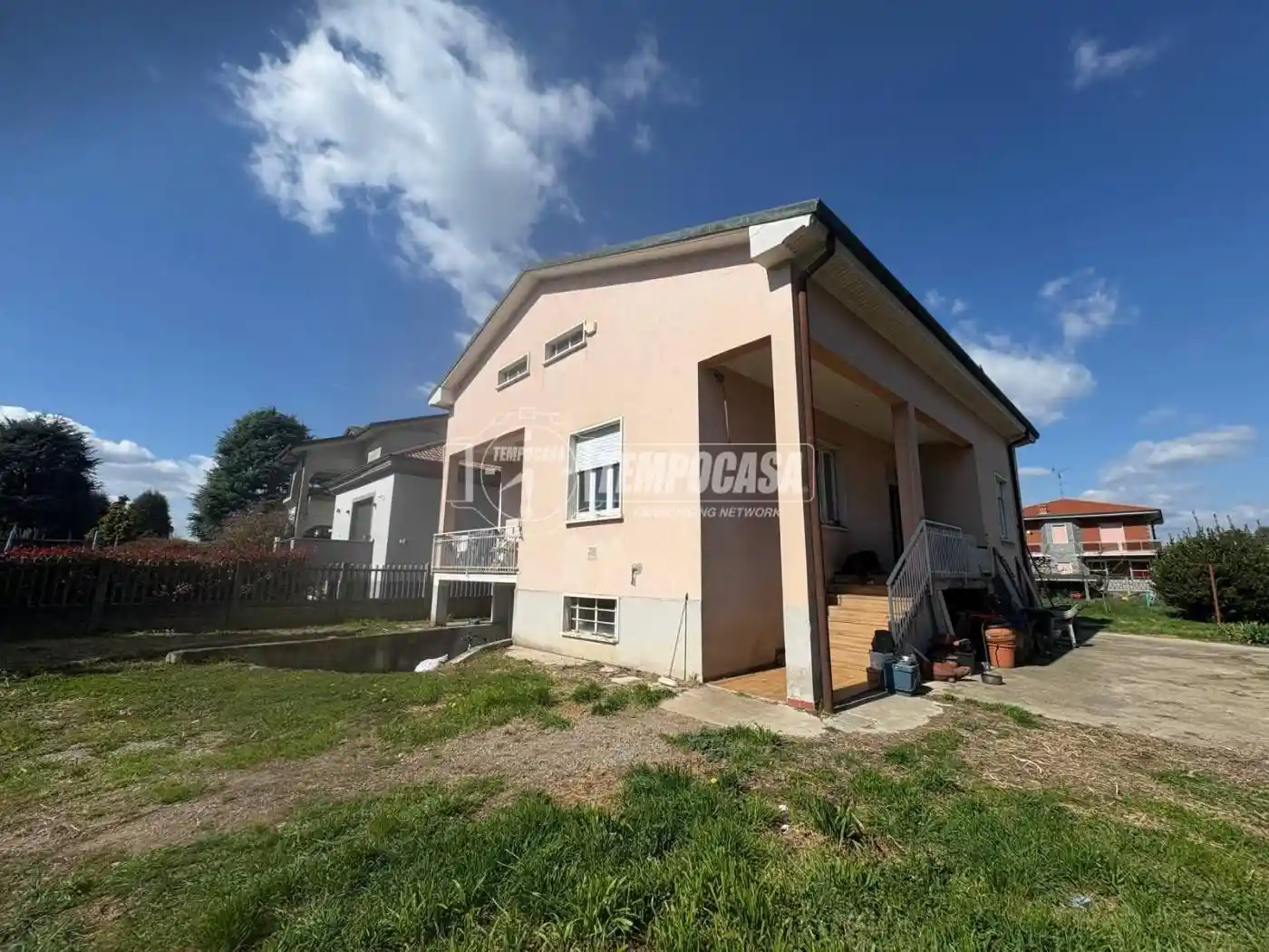 Villa in vendita a Cogliate