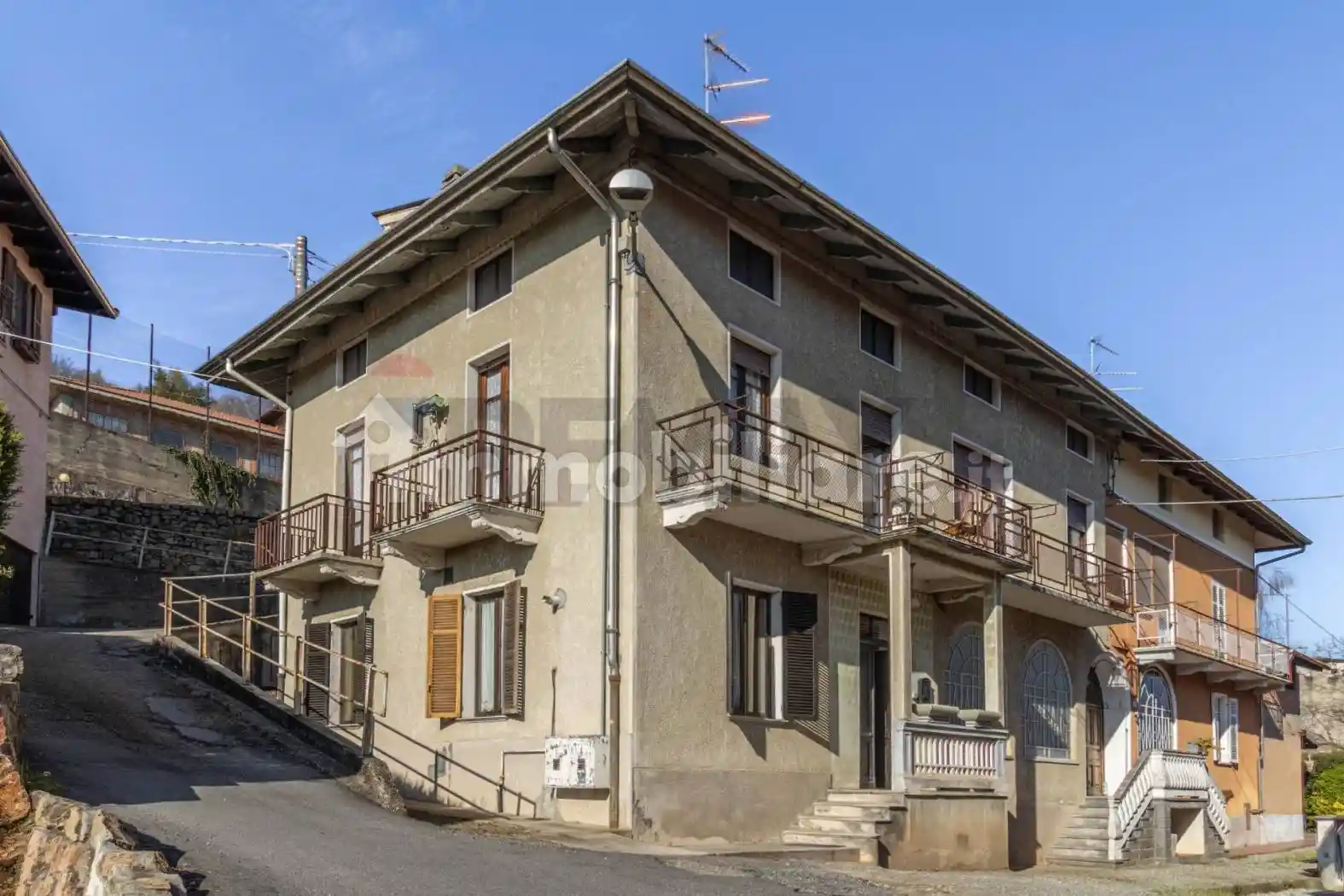 Casa indipendente in vendita a Vallanzengo