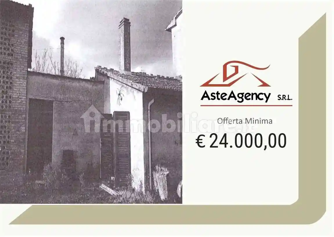 Casa indipendente in vendita a Foligno