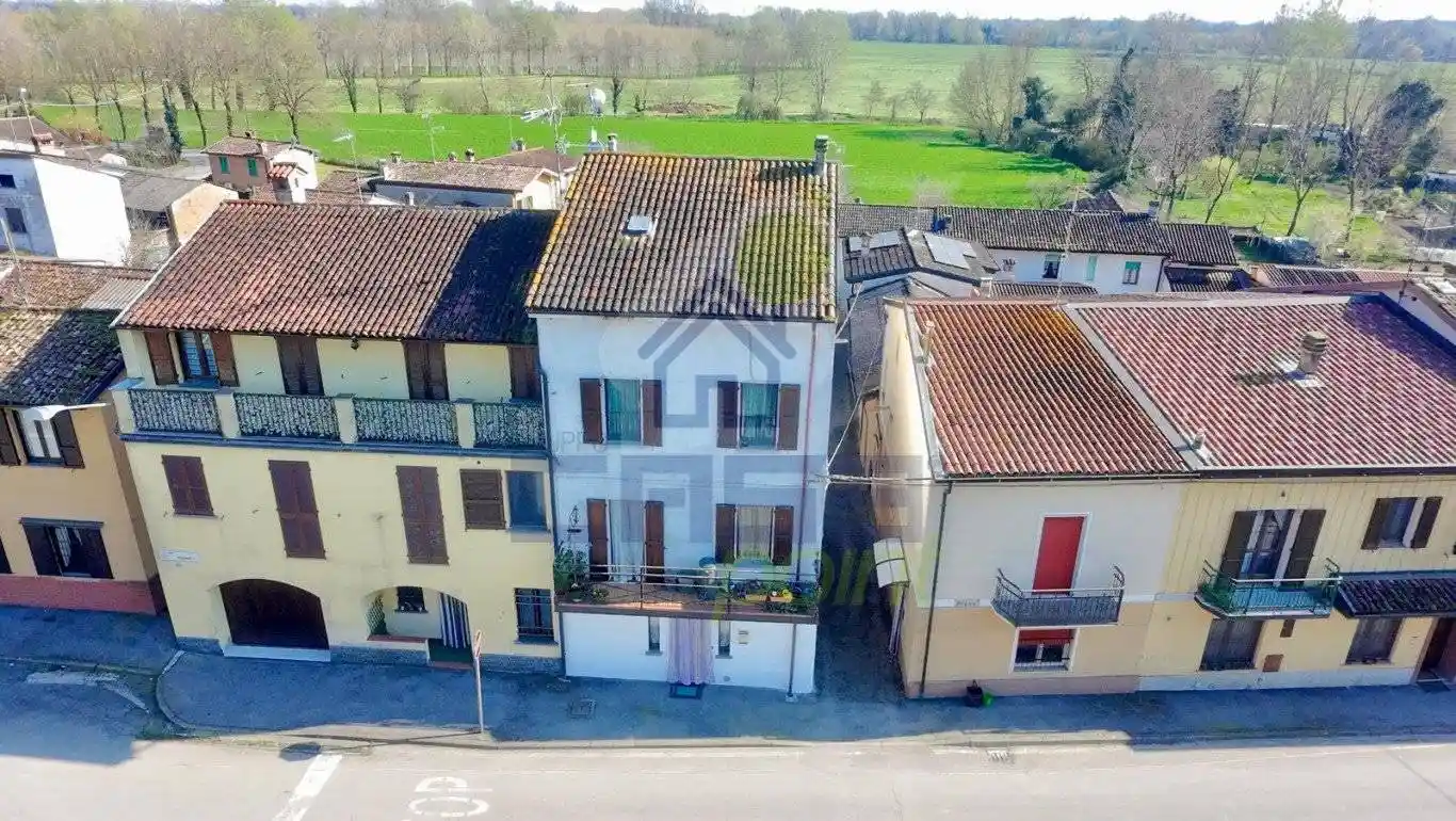 Casa indipendente in vendita a Formigara