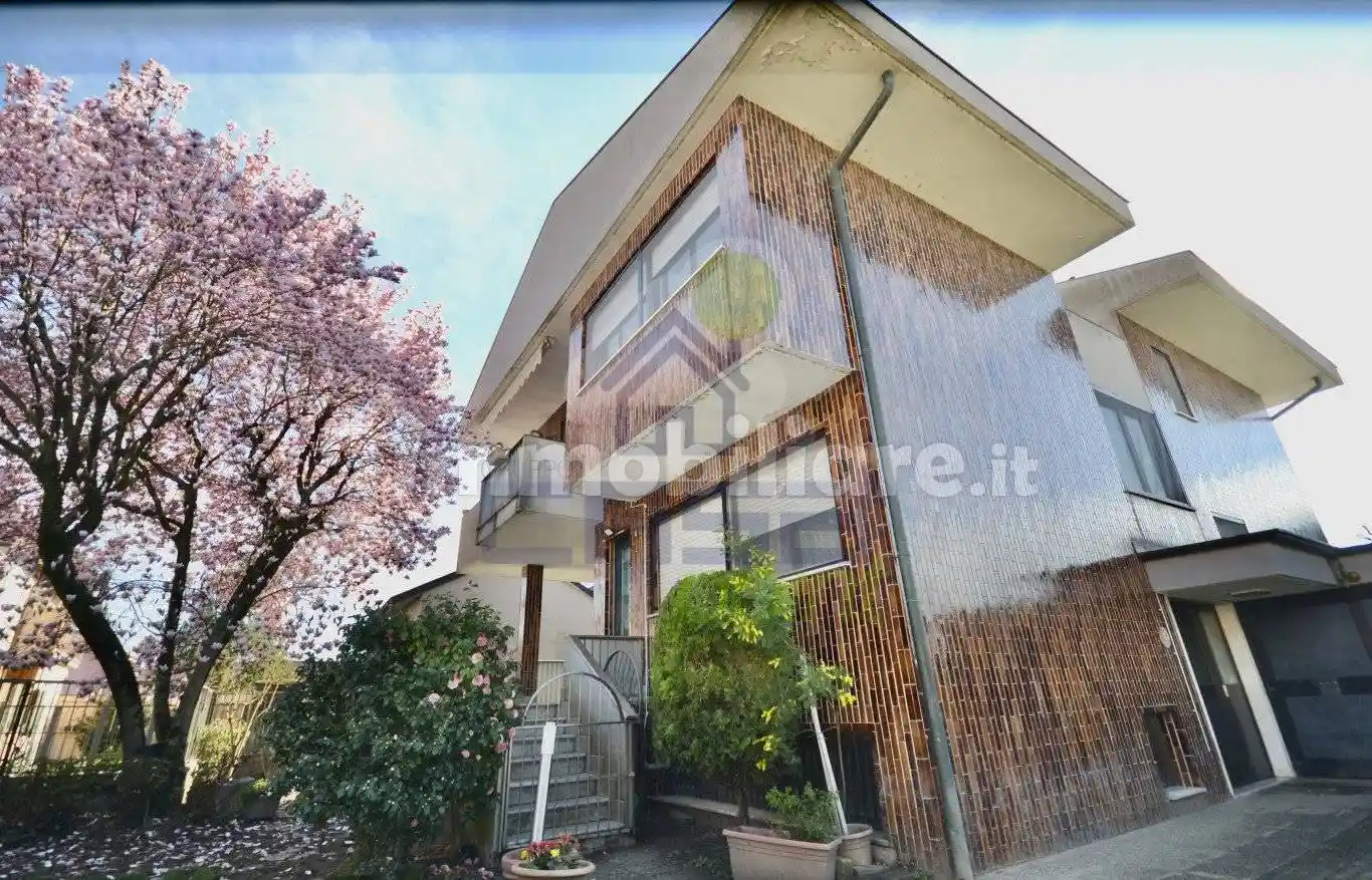 Appartamento in vendita a Gerenzago