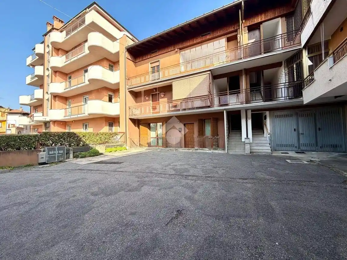 Appartamento in vendita a Terno d'Isola