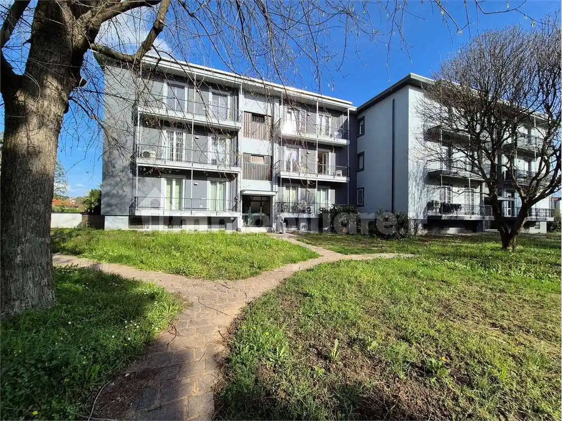 Appartamento in vendita a Lomazzo