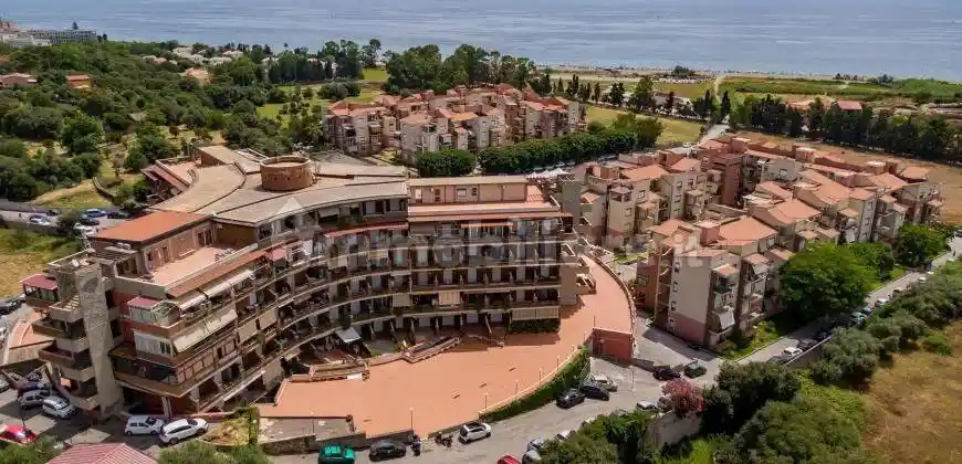 Appartamento in vendita a Giardini-Naxos