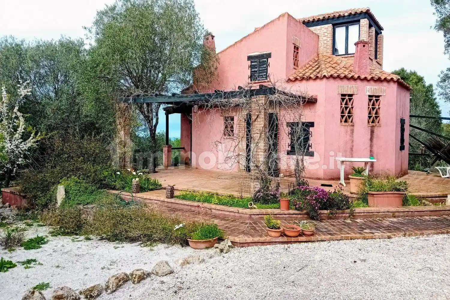 Casa indipendente in vendita a Sassari