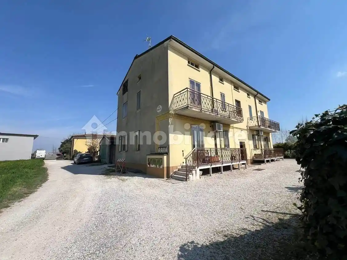 Appartamento in vendita a Castel d'Ario