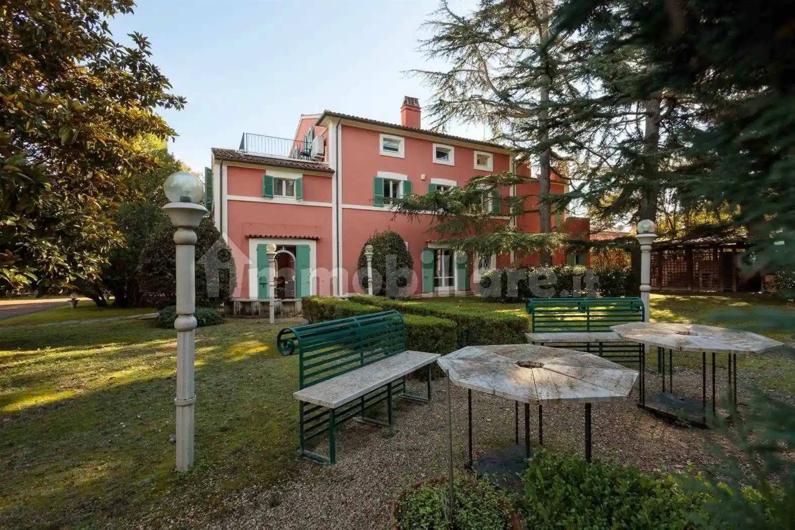 Villa in vendita a Civitanova Marche