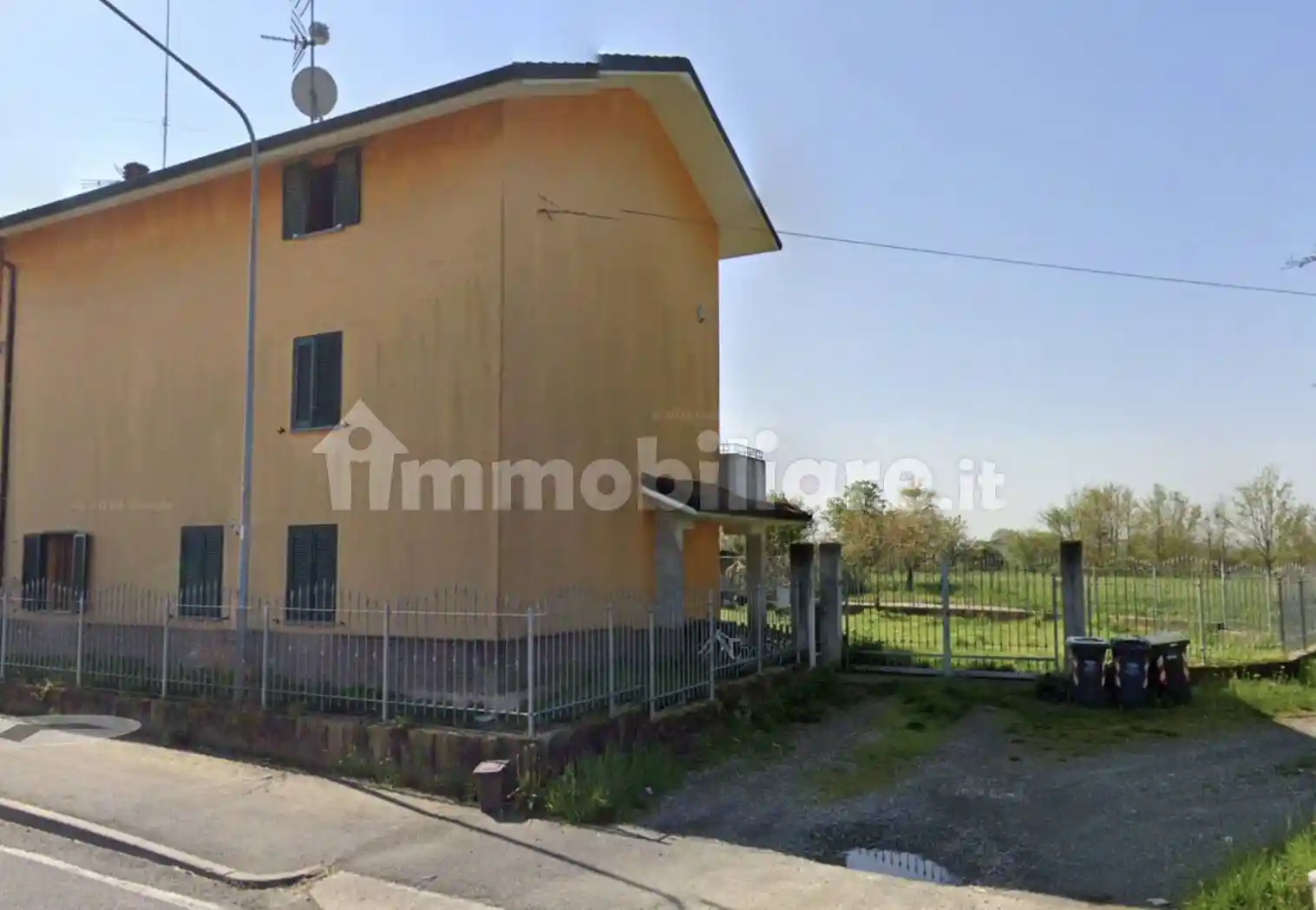 Casa indipendente in vendita a Fresonara