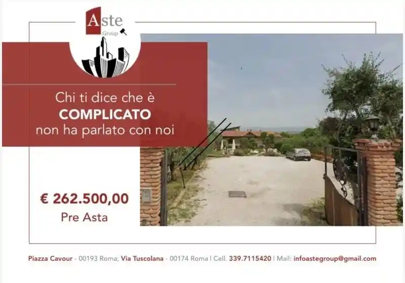 Villa in vendita a Roma