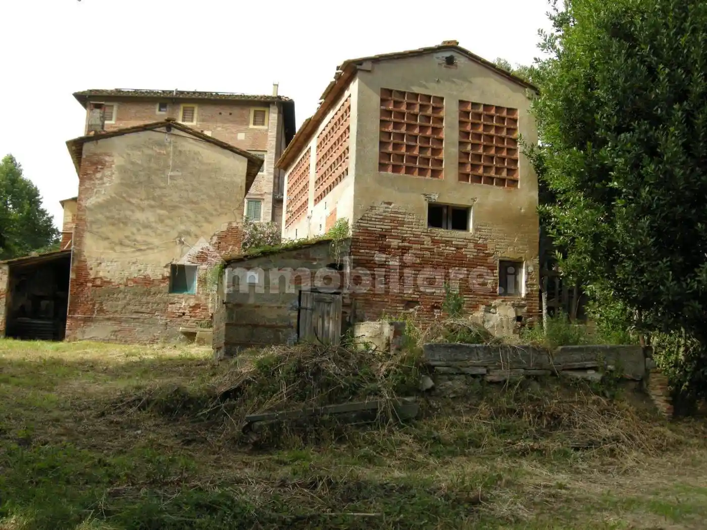 Palazzo - Edificio in vendita a Palaia