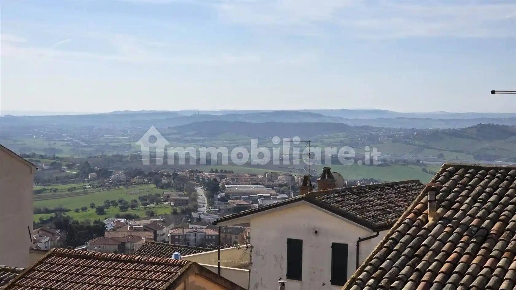 Appartamento in vendita a Camerano