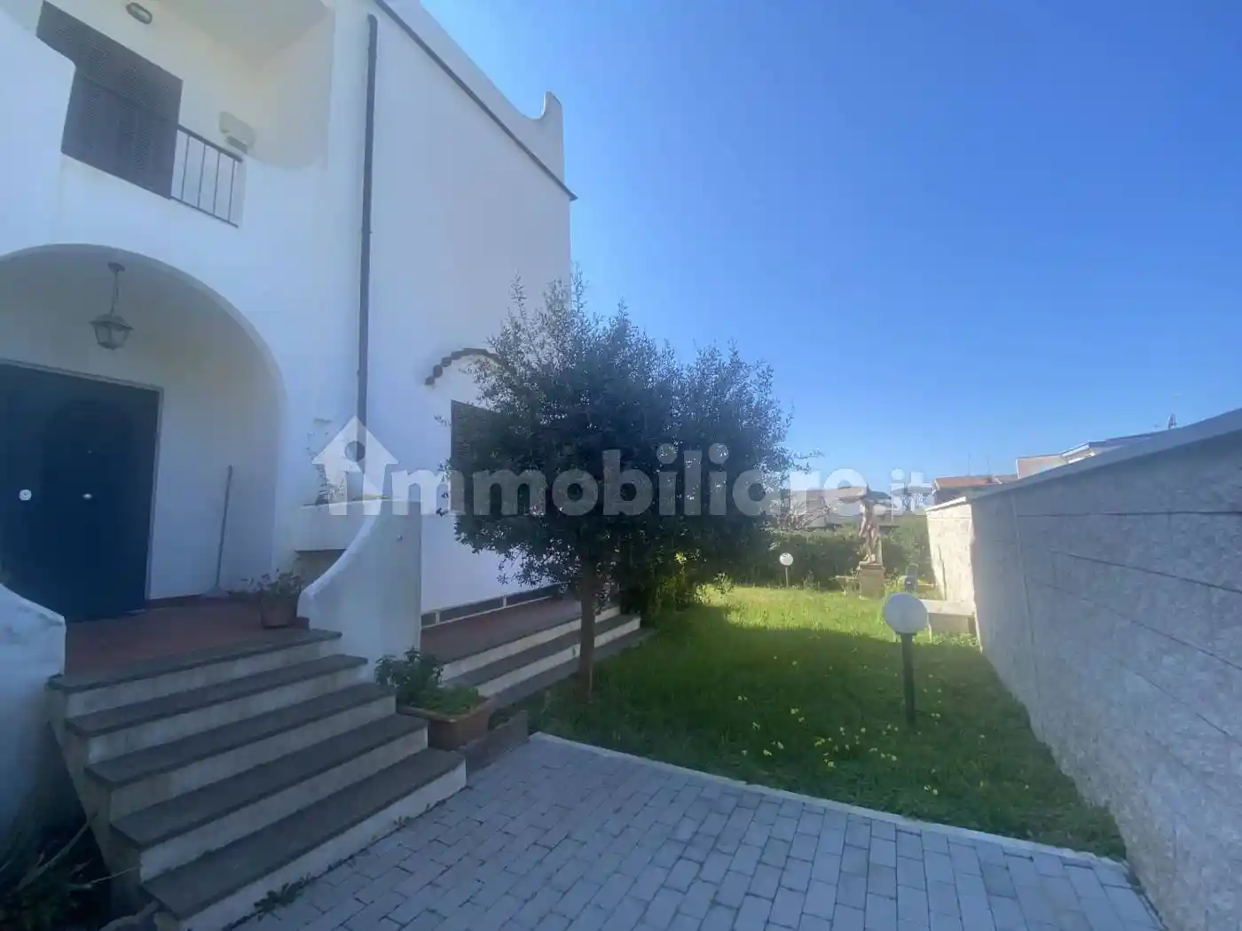 Villa in affitto a Anzio