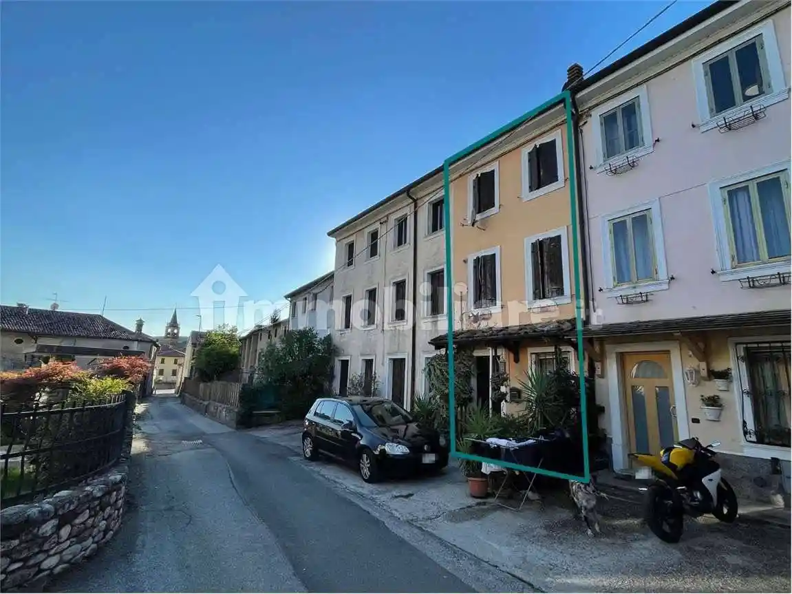 Casa indipendente in vendita a Tregnago