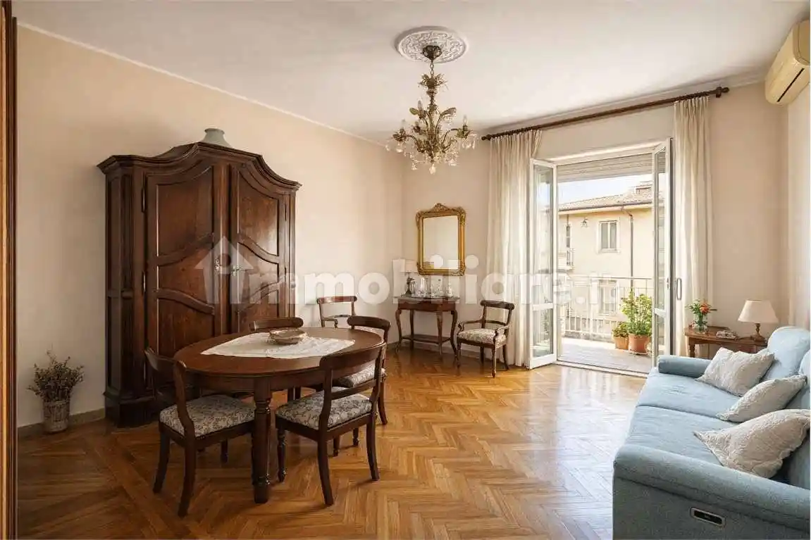 Appartamento in vendita a Modena