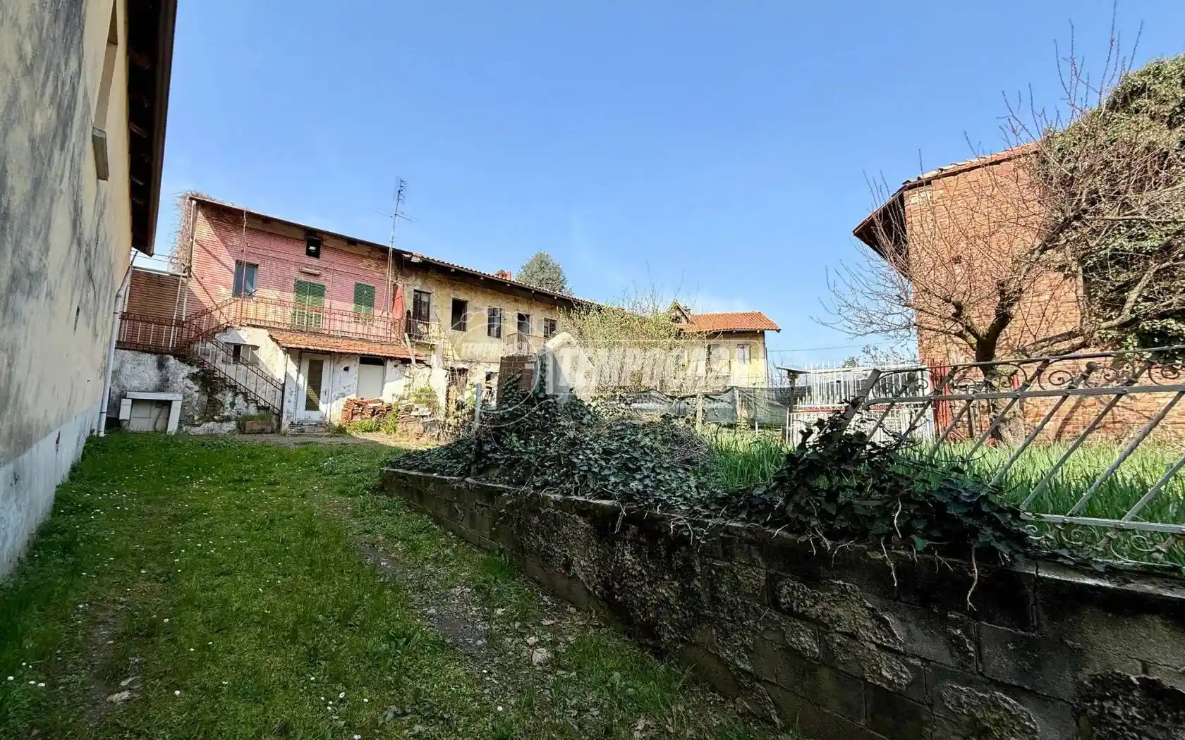 Rustico - Casale in vendita a Rivoli