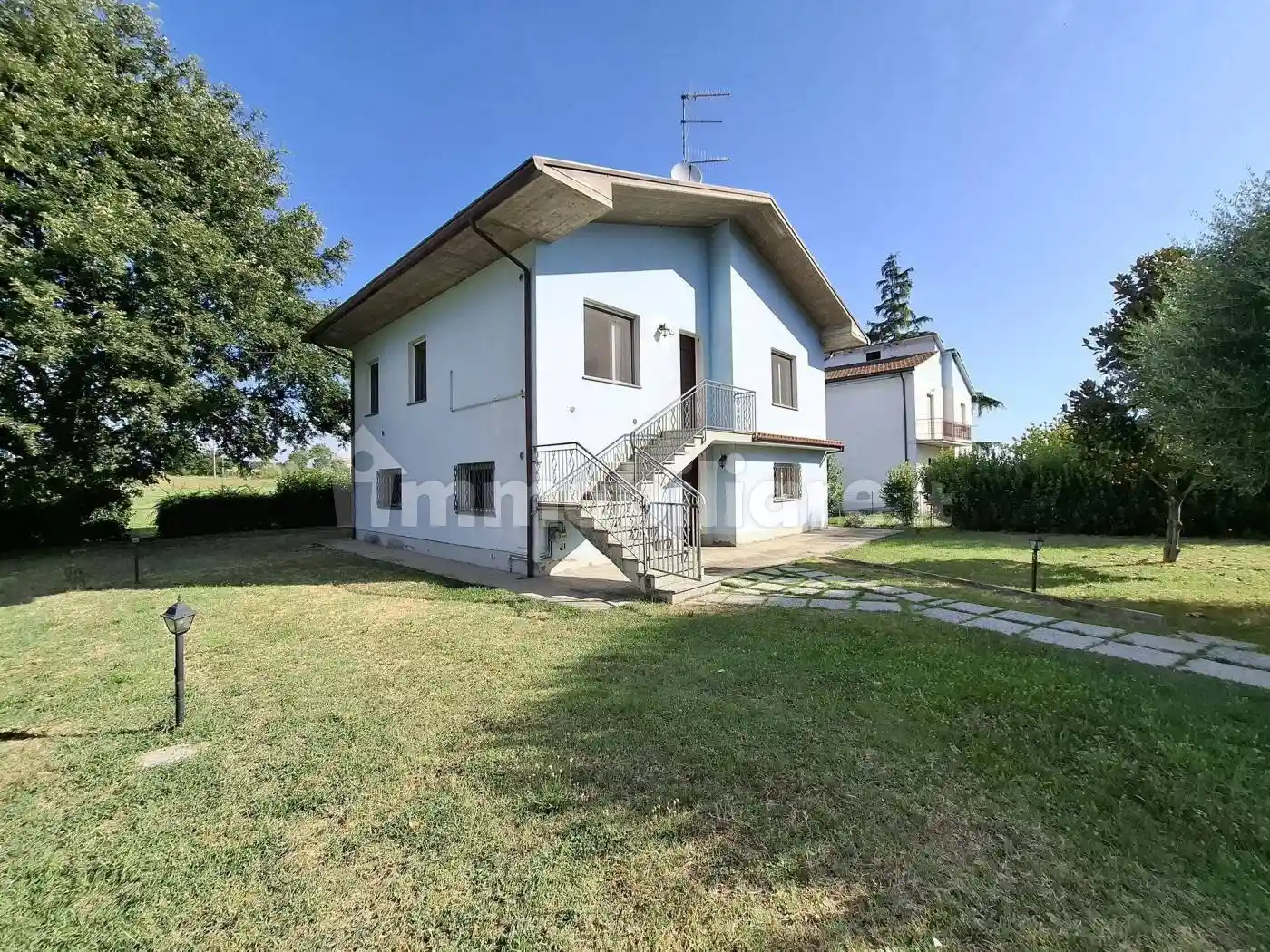 Casa indipendente in vendita a Forlì