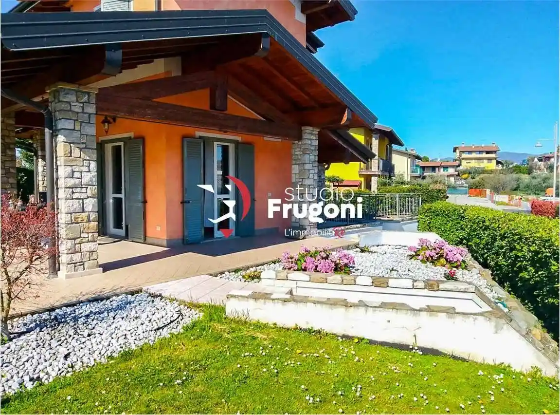 Villa in affitto a Moniga del Garda