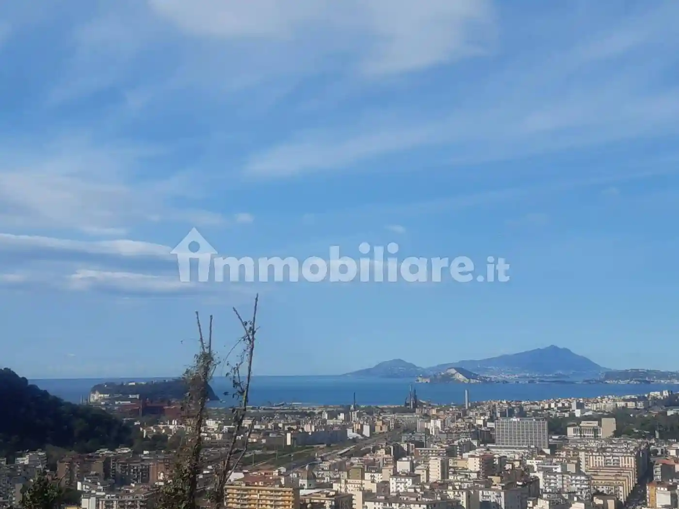 Appartamento in vendita a Napoli