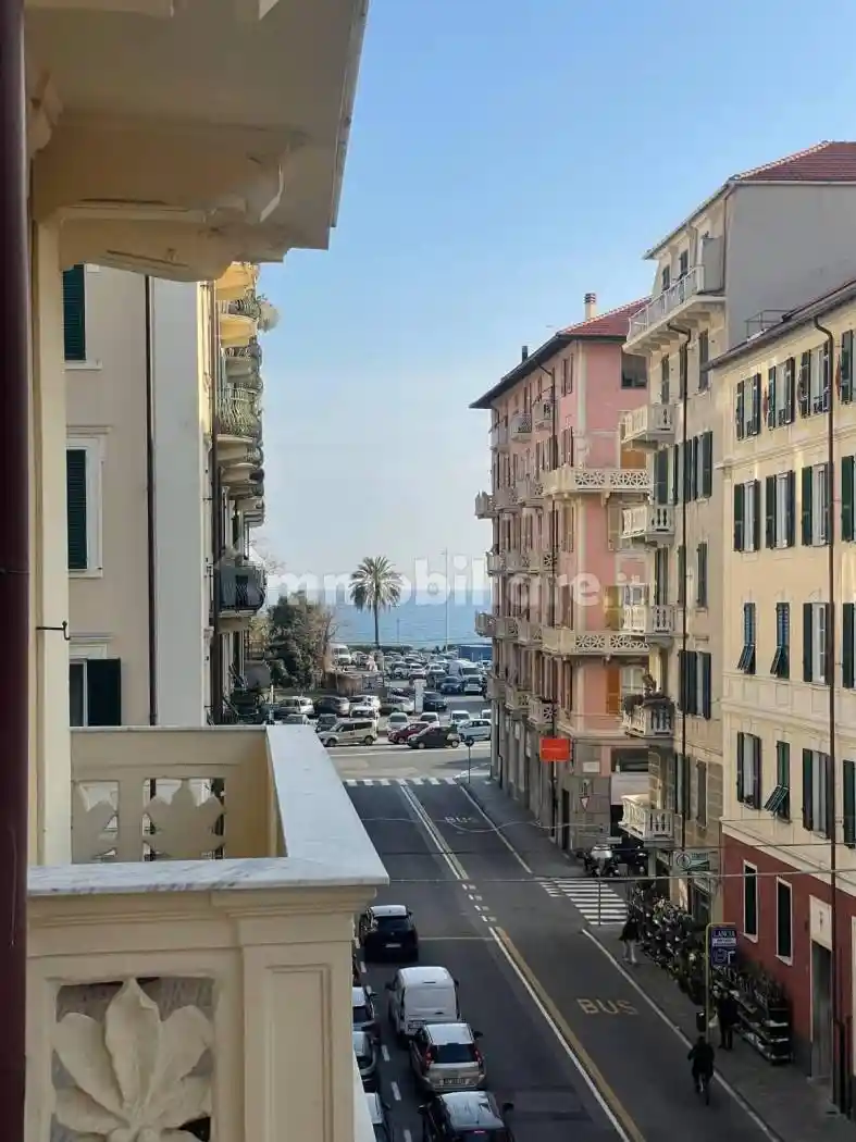 Appartamento in vendita a Savona