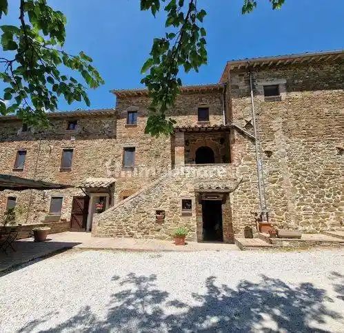 Rustico - Casale in vendita a Umbertide