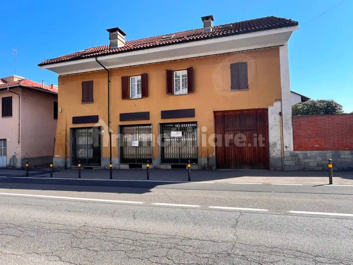 Palazzo - Edificio in vendita a Carignano