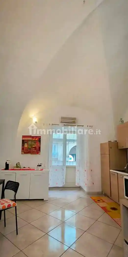 Appartamento in affitto a Napoli