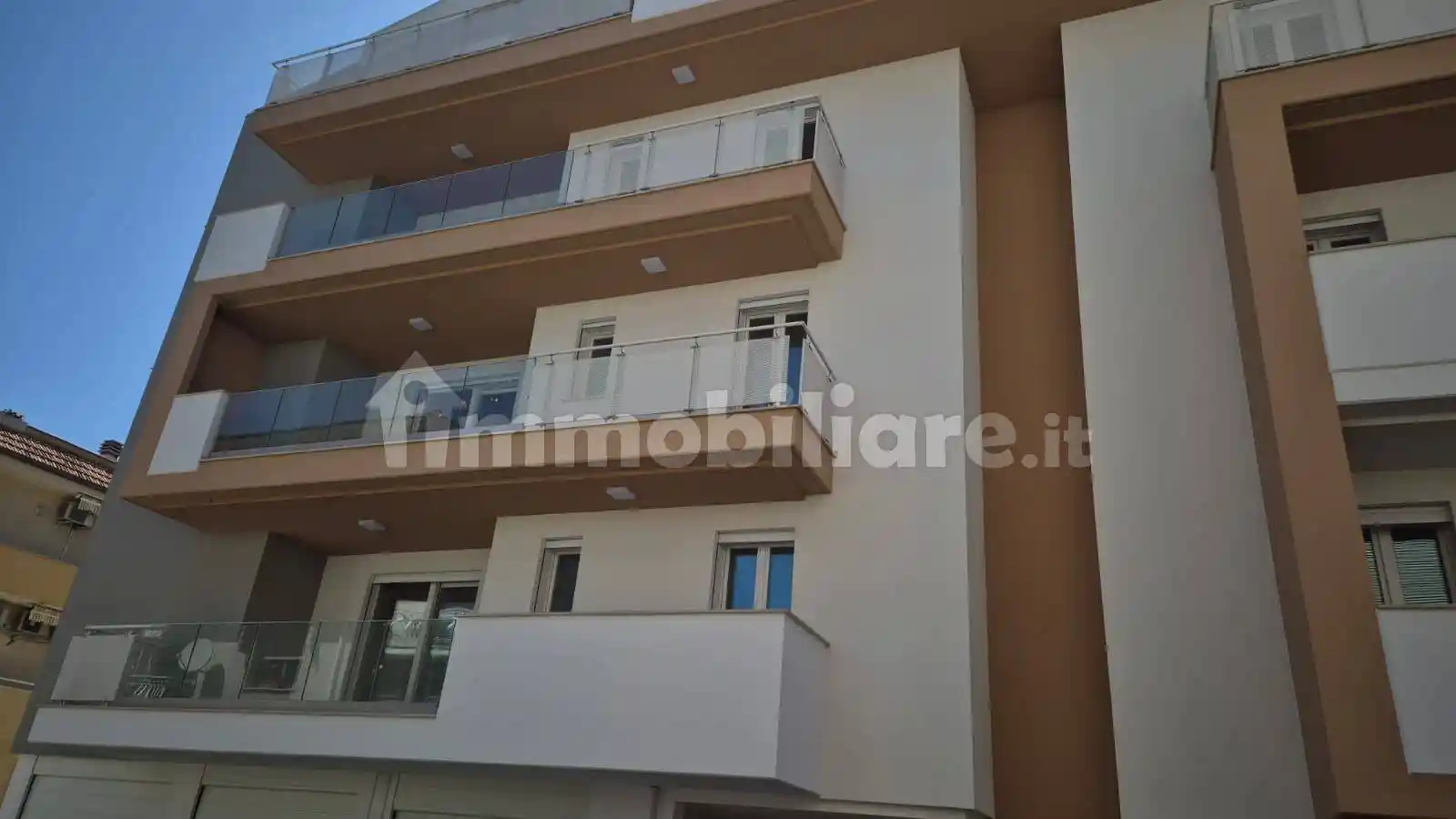 Appartamento in vendita a Alba Adriatica