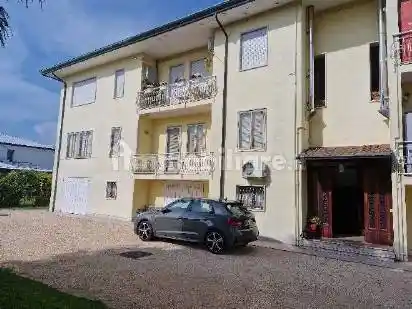 Appartamento in vendita a Campagna Lupia
