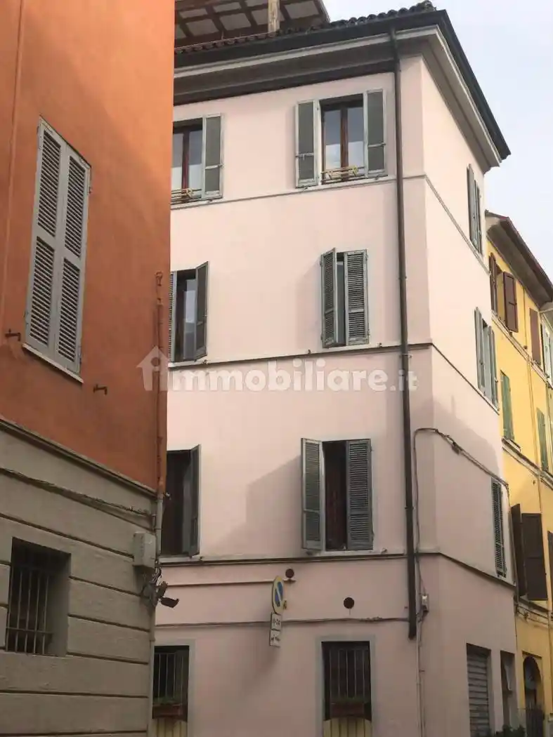 Appartamento in vendita a Parma