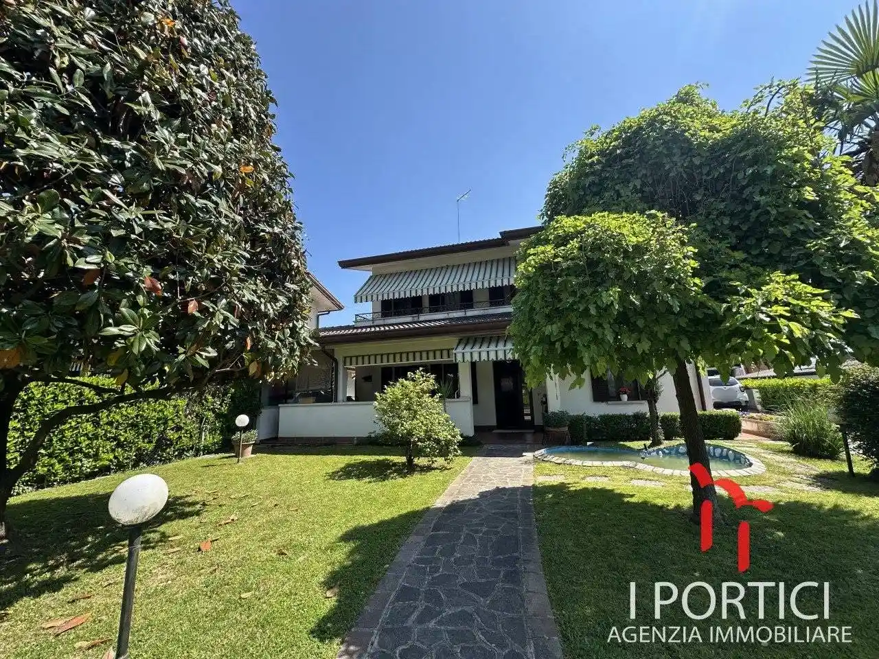 Casa indipendente in vendita a Massanzago