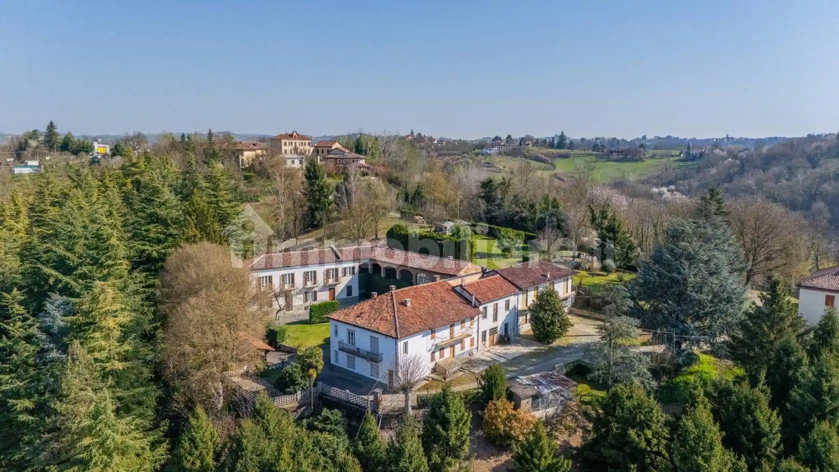 Rustico - Casale in vendita a Portacomaro