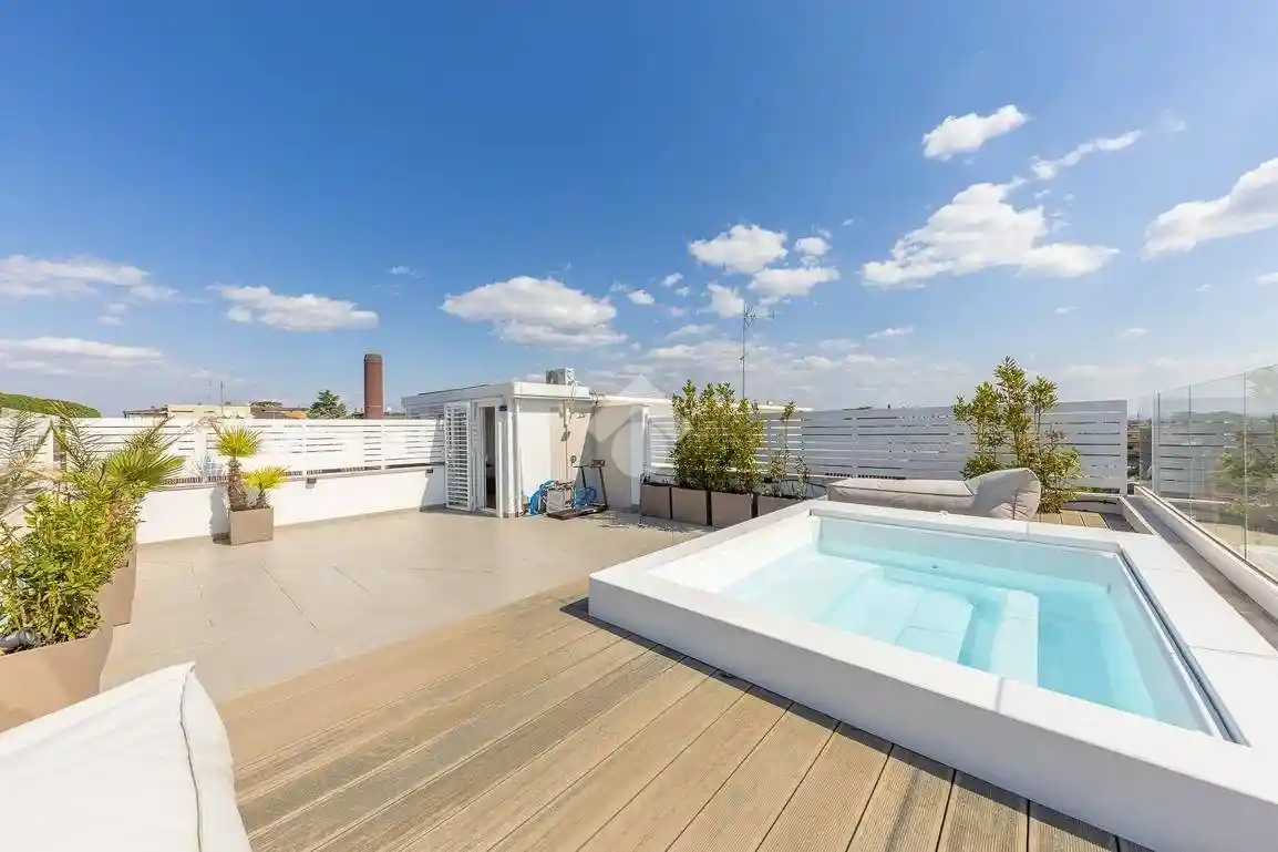 Attico - Mansarda in vendita a Roma