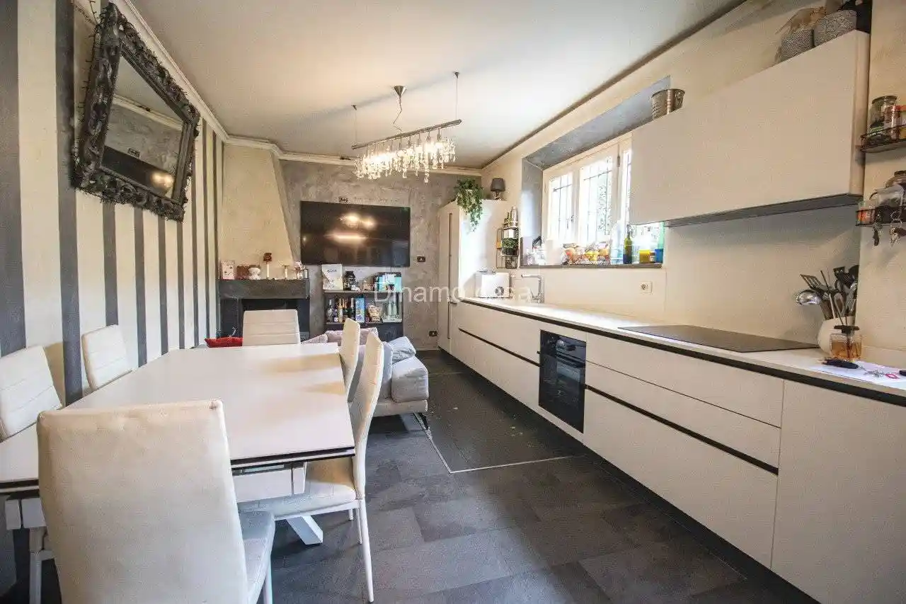 Appartamento in vendita a Prato